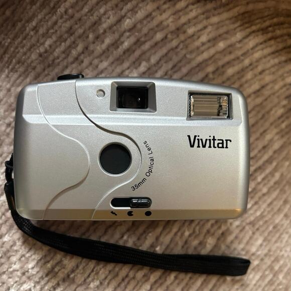 Vintage Vivitar 35mm Film Camera Optical Lens Tested and Working - Picture 1 of 6